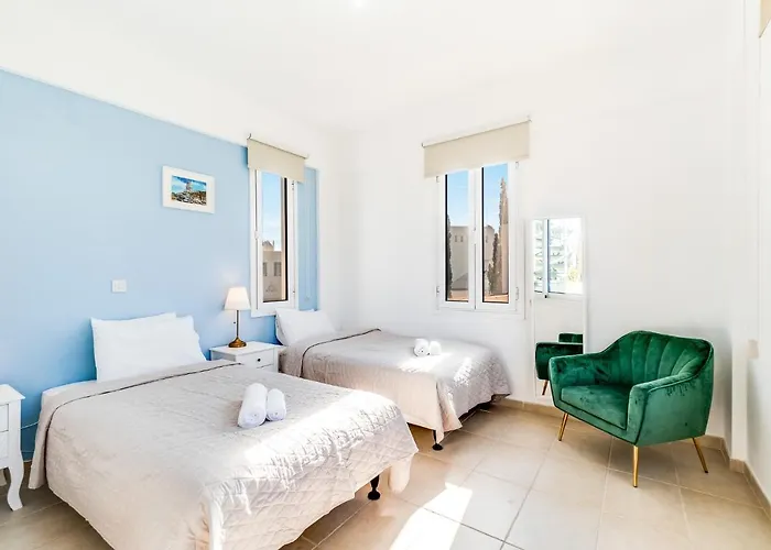 Вилла Poseidon Gardens By Ezoria *