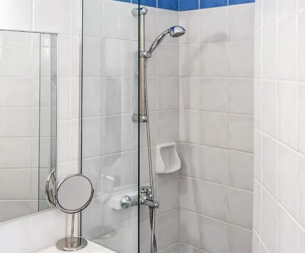 Вилла Poseidon Gardens By Ezoria Ларнака