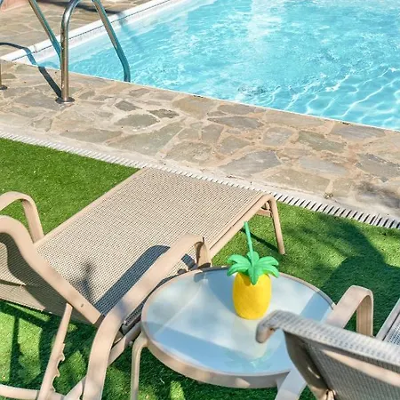 Poseidon Gardens By Ezoria 빌라 *